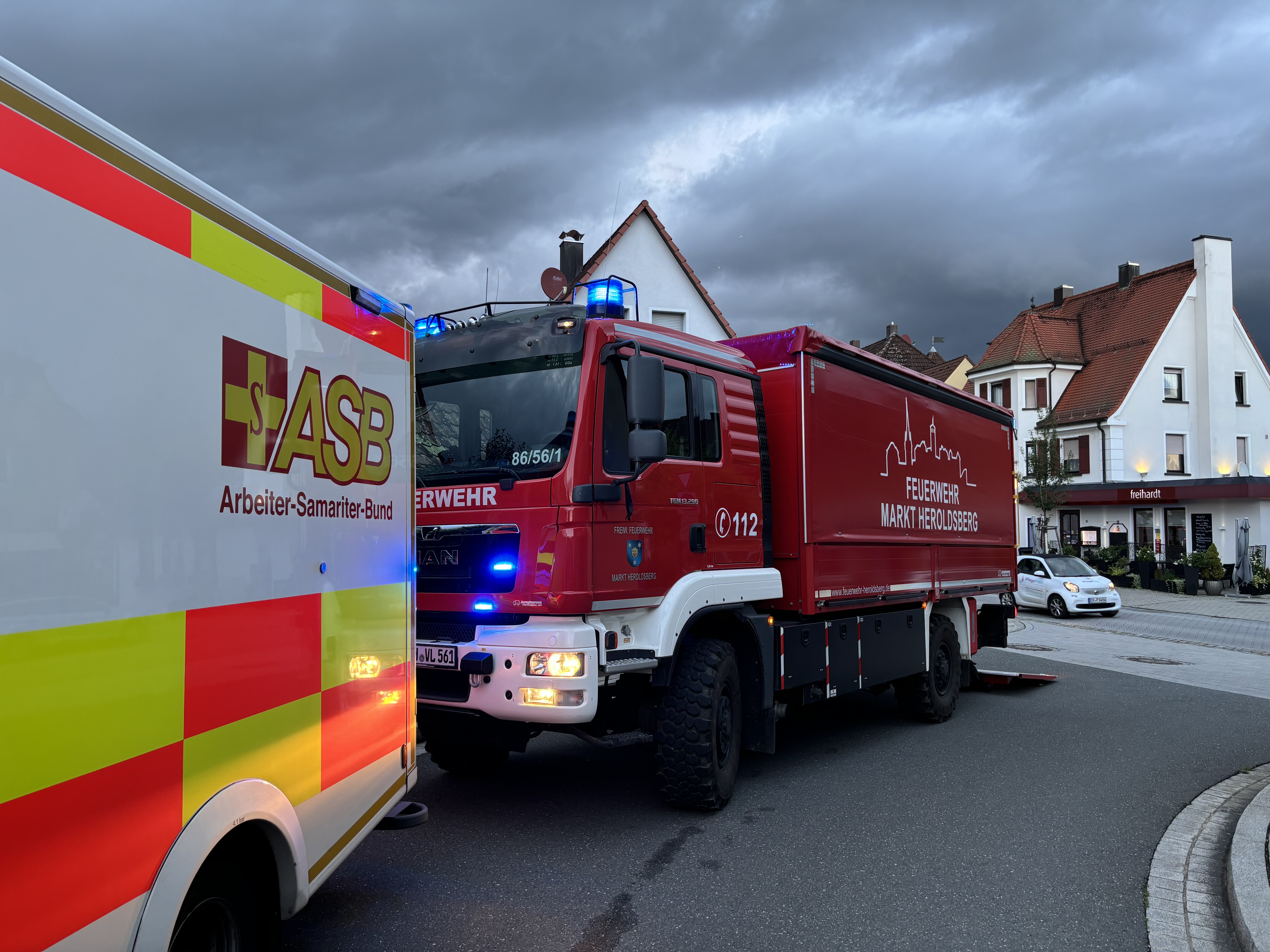 24-07-04 21-01-00 7924.jpg